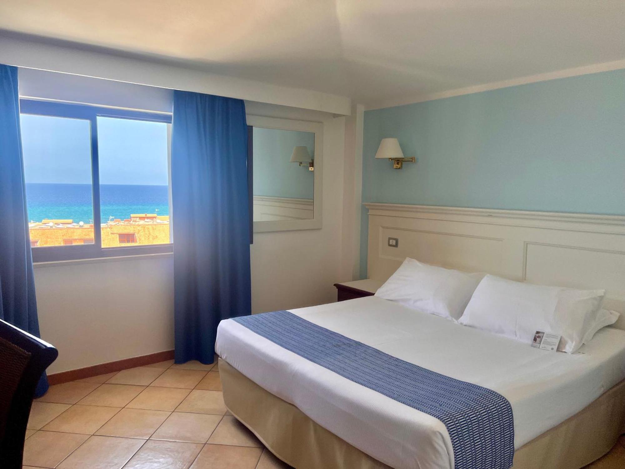 Best Western Hotel Blumarea Castelsardo Extérieur photo