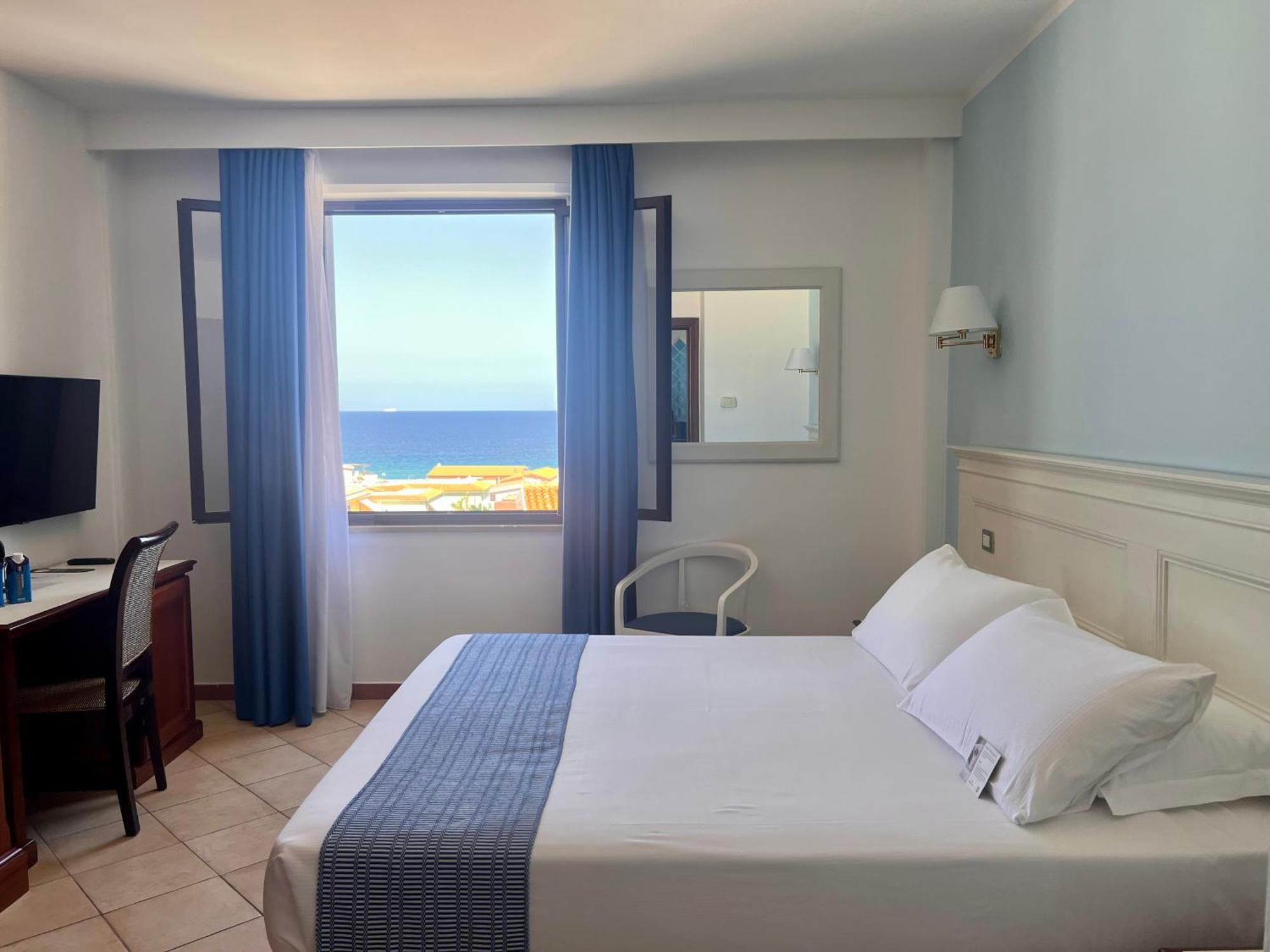 Best Western Hotel Blumarea Castelsardo Extérieur photo