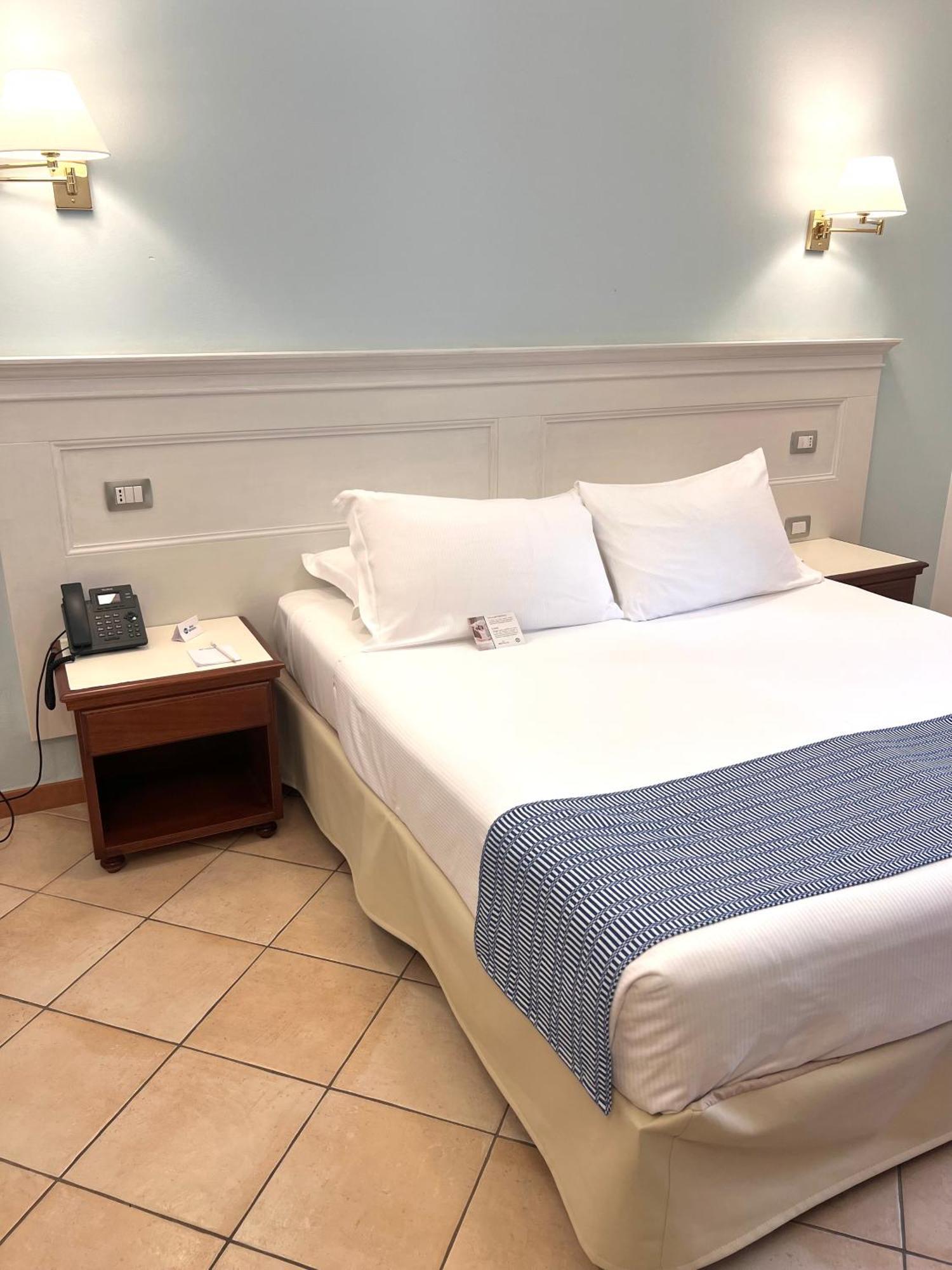 Best Western Hotel Blumarea Castelsardo Extérieur photo
